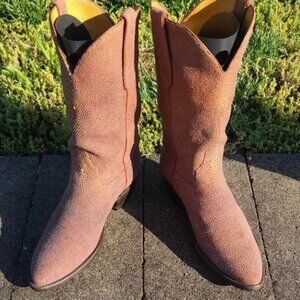 Falconhead Full Stingray Cowboy Boots in size 8.5 D, round toe, peach color
